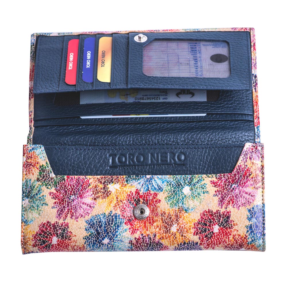 toro-nero-bloom-sky-4